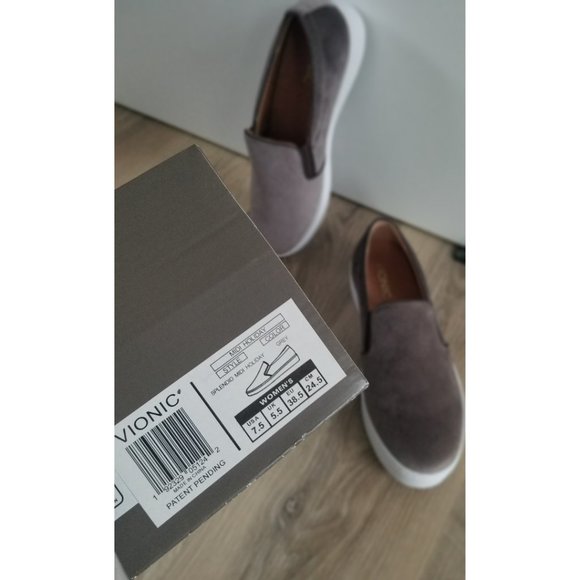Women's Vionic Midi Holiday Slip-on Velvet Sneakers *NEW* - Picture 4 of 4